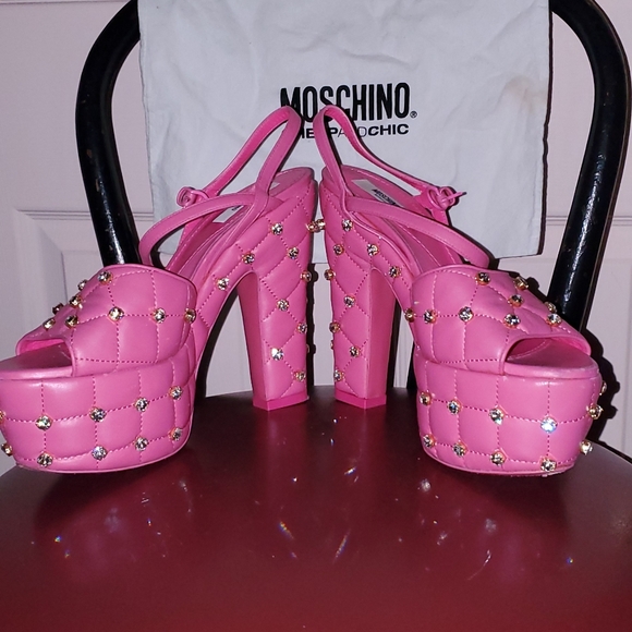 Moschino Shoes - Platform sandals